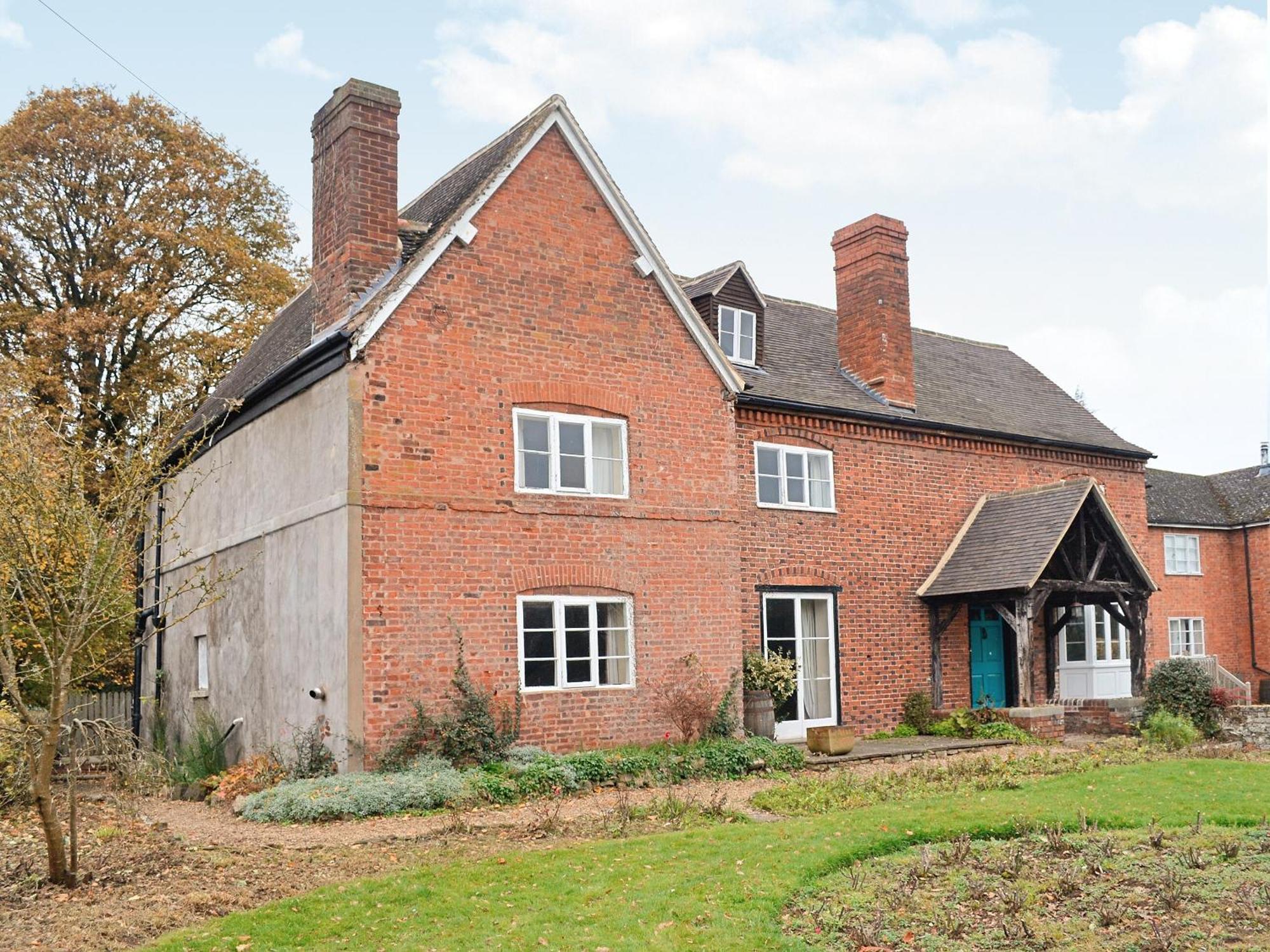The Farmhouse Newent Exterior photo
